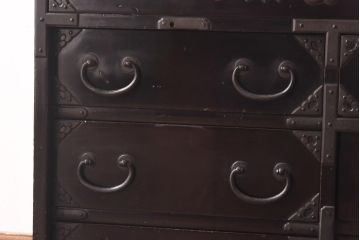 アンティーク家具　和製アンティーク　総桐材　松竹梅・鳥図　職人の技が生きる上手物の庄内小箪笥(小引き出し、引き出し、桐箪笥、桐たんす)