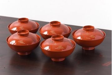 和製アンティーク　鶴松亀　朱塗りの木製椀(漆器、和食器)5客セット