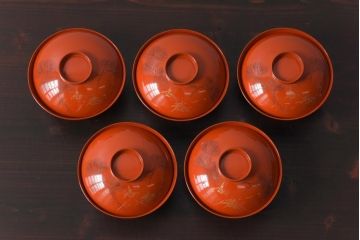 和製アンティーク　鶴松亀　朱塗りの木製椀(漆器、和食器)5客セット