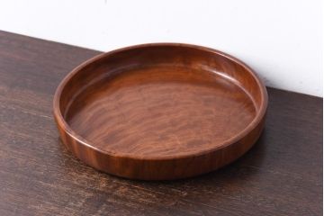 昭和レトロ　ケヤキ材　縮杢が印象的な温もり溢れる丸盆(お盆、トレー)