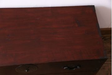 アンティーク家具　和製アンティーク　大正昭和初期　前面栗材　味わいと品格を兼ね備えた重ね米沢箪笥(衣装箪笥、ローボード)