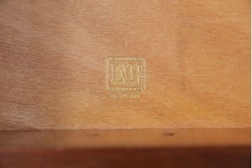 ヴィンテージ家具　G-PLAN　北欧ビンテージ　BBシリーズ　ルームディバイダー(間仕切り・収納棚・飾り棚)(1)