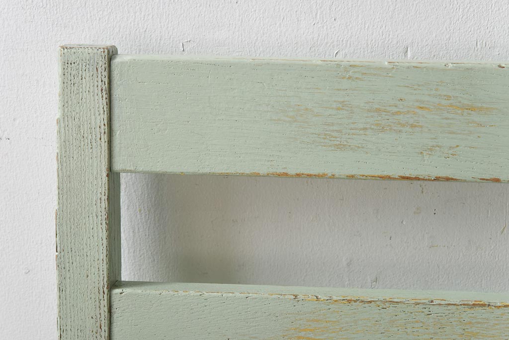 ペイント家具　棚付き　ナチュラルスタイルにぴったりなチェア(キッズチェア、椅子)(1)