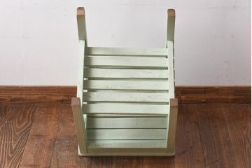 ペイント家具　棚付き　ナチュラルスタイルにぴったりなチェア(キッズチェア、椅子)(1)