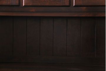 中古　松本民芸家具　シックな雰囲気が魅力的なC型食器棚(飾り棚、収納棚、キャビネット)(定価約66万円)(1)