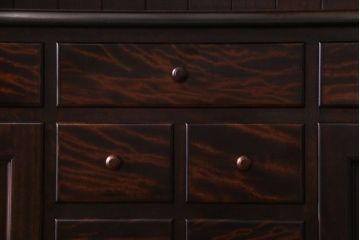 中古　松本民芸家具　シックな雰囲気が魅力的なC型食器棚(飾り棚、収納棚、キャビネット)(定価約66万円)(1)