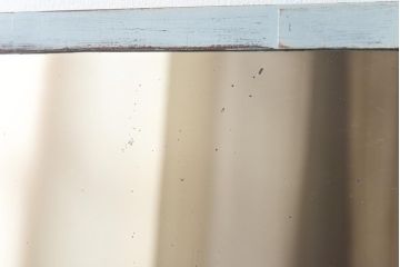 アンティーク雑貨　フランスアンティーク　シックな雰囲気の引き出し付きペイントミラー(ドレッサー、鏡台)