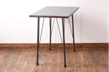 レトロ家具　ラフジュ工房オリジナル　ヒノキ材天板　レトロな風合いの鉄脚テーブル(サイドテーブル、コーヒーテーブル)