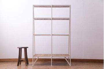 ラフジュ工房オリジナル　チーク無垢材　ペイント台形アイアンラック(飾り棚、陳列棚)
