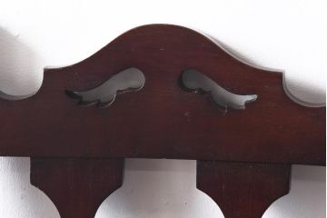 アンティーク家具　イギリスアンティーク　オーク材　クラシカルな佇まいが魅力のダイニングチェア(ワークチェア、椅子)