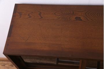 レトロ家具　昭和レトロ　リメイク　懐かしさ感じる鉄脚付キャビネット(戸棚、収納棚)