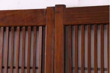 昭和レトロ　板ガラス裏障子留め　花ガラス入り　温かな色味が魅力の格子戸(ガラス帯戸、引き戸、建具)3枚セット
