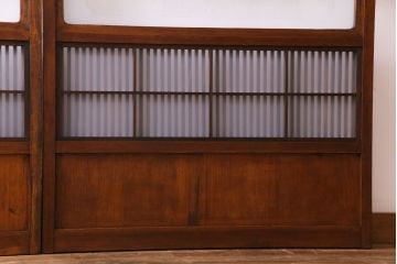昭和レトロ　板ガラス裏障子留め　温かな色味が魅力の格子戸(ガラス帯戸、引き戸、建具)2枚セット