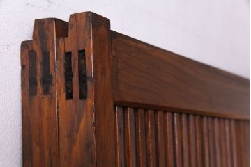 昭和レトロ　板ガラス裏障子留め　温かな色味が魅力の格子戸(ガラス帯戸、引き戸、建具)2枚セット
