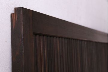 和製アンティーク　板ガラス裏障子留め　モールガラス入り　モダンな雰囲気漂う格子戸(ガラス帯戸、引き戸、建具)(1)