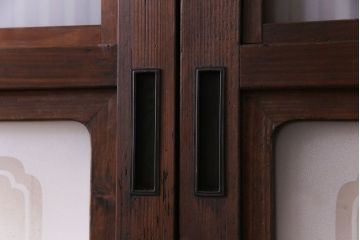 和製アンティーク　板ガラス裏障子留め　大正ロマンのお部屋におすすめな格子戸(ガラス帯戸、引き戸、建具)2枚セット