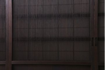 極上品　板ガラス裏障子留め　品の良い意匠が施された万本格子戸(仕切り戸、引き戸、建具)3枚組