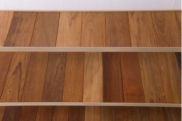 ラフジュオリジナル　ペイント　チーク材　シンプルですっきりと取り入れられるアイアンラック(飾り棚、陳列棚)