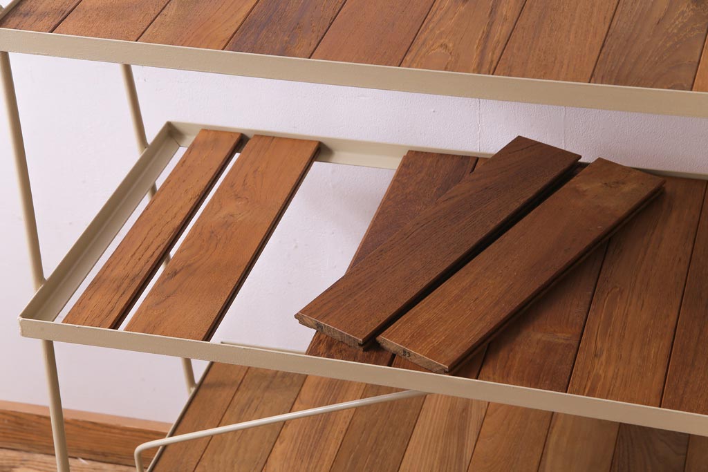 ラフジュオリジナル　ペイント　チーク材　シンプルですっきりと取り入れられるアイアンラック(飾り棚、陳列棚)