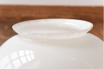 昭和初期　ホルダーの形がおしゃれな天井照明(吊り下げ照明)