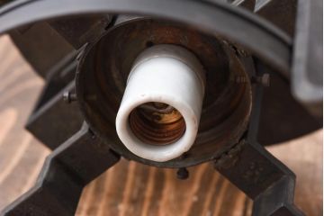 大正ロマン　激レア!ブラケットのデザインが魅力的な天井照明(ライト)