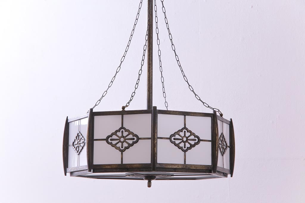 和製アンティーク　透かし模様が目を引く和モダンな天井照明(吊り下げ照明)