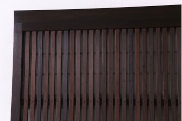 昭和期　板ガラス裏障子留め　ガラスから透ける縦桟が美しい格子戸(ガラス帯戸、仕切り戸、引き戸、建具)