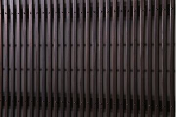 昭和レトロ　板ガラス裏障子留め　懐かしさを感じる麻の葉ガラス入り格子帯戸(ガラス帯戸、格子戸、引き戸、建具)4枚組