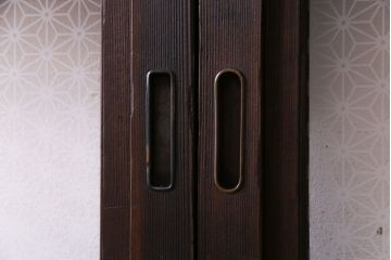 昭和レトロ　板ガラス裏障子留め　懐かしさを感じる麻の葉ガラス入り格子帯戸(ガラス帯戸、格子戸、引き戸、建具)4枚組