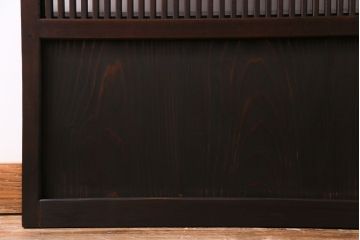 和製アンティーク　裏障子付き　シックで落ち着きのある幅狭の格子戸(引き戸、障子戸、建具)2枚セット
