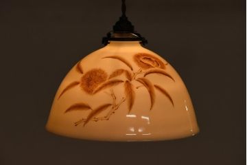オールドノリタケ・則武(日陶)　栗の図が描かれた味わいのあるシェード(電笠、天井照明)