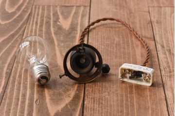 オールドノリタケ・則武(日陶)　ポピー(芥子)　照らすと透ける模様が魅力の電笠(天井照明、シェード)(2)