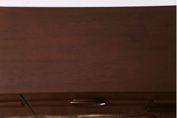 北欧ヴィンテージ家具　チーク材　個性的なデザインが目を惹くサイドボード(サイドキャビネット、リビングボード、ビンテージ)