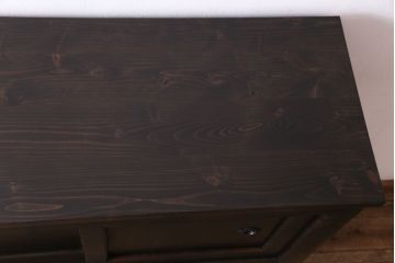 アンティーク家具　和製アンティーク　明治期　脚付き　三尺　味わいある佇まいの水屋箪笥サイドボード(収納棚、食器棚)