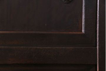 アンティーク家具　和製アンティーク　明治期　脚付き　三尺　味わいある佇まいの水屋箪笥サイドボード(収納棚、食器棚)