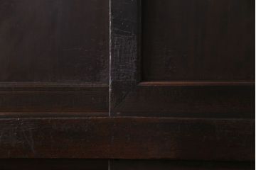 アンティーク家具　和製アンティーク　明治期　脚付き　三尺　味わいある佇まいの水屋箪笥サイドボード(収納棚、食器棚)