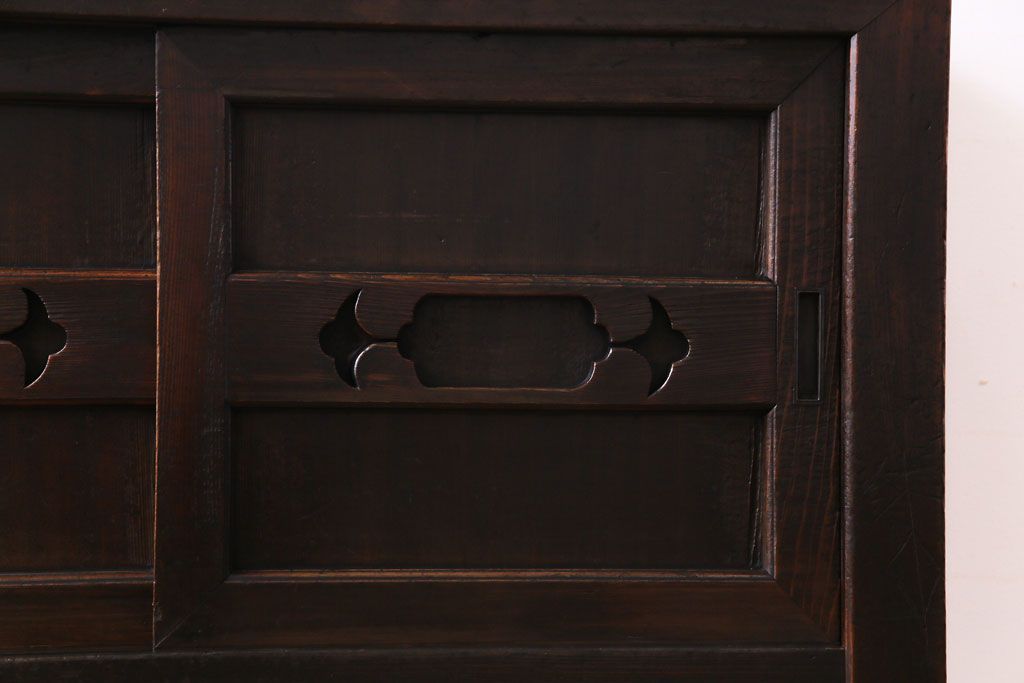 アンティーク家具　和製アンティーク　明治期　三尺　古いヒノキ材が味わい深い水屋箪笥サイドボード(収納棚、食器棚)