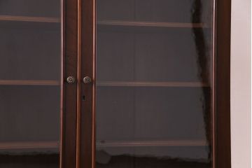 アンティーク家具　イギリスアンティーク　マホガニー材　上品さが漂うシンプルな本箱(飾り棚、キャビネット)