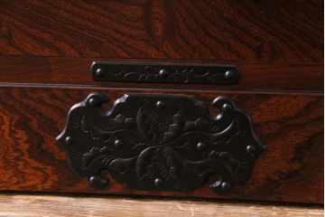 中古　伝統民芸家具　岩谷堂箪笥　上質な和の雰囲気漂う箪笥ローボード(ローチェスト、引き出し)