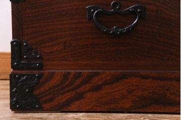 中古　伝統民芸家具　岩谷堂箪笥　上質な和の雰囲気漂う箪笥ローボード(ローチェスト、引き出し)