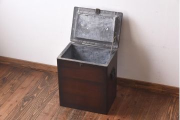 アンティーク雑貨　昭和レトロ　栓材・鉛板張り　奥行スリムな蓋付き木箱(収納箱)