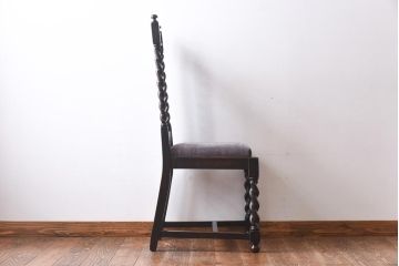 アンティーク家具　イギリスアンティーク　気品漂うバーリーシュガーツイストチェア(ダイニングチェア、椅子)(3)