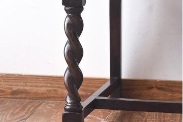アンティーク家具　イギリスアンティーク　気品漂うバーリーシュガーツイストチェア(ダイニングチェア、椅子)(3)