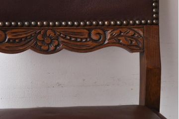【H様ご成約済】イギリスアンティーク　オーク材　本革　彫刻の意匠がおしゃれなチェア(ダイニングチェア、椅子)(2)