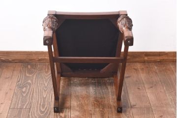 【H様ご成約済】イギリスアンティーク　オーク材　本革　彫刻の意匠がおしゃれなチェア(ダイニングチェア、椅子)(2)