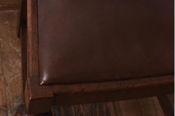 【H様ご成約済】イギリスアンティーク　オーク材　本革　彫刻の意匠がおしゃれなチェア(ダイニングチェア、椅子)(3)