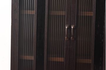 レトロ家具　和製アンティーク　カバ材製　上手物　レトロシックな佇まいが魅力のブックケース(キャビネット、収納棚、本箱)