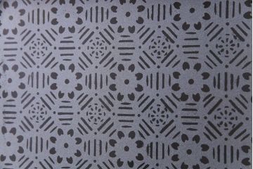 昭和レトロ　倹飩式裏ガラス　万華鏡のような花柄の帯ガラスが愛らしいガラス入り格子戸(ガラス帯戸、引き戸、建具)