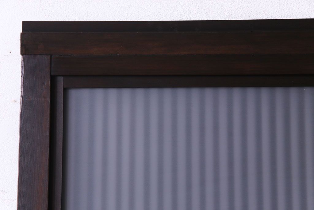 昭和レトロ　倹飩式裏ガラス　腰板ケヤキ材　松竹梅の帯ガラスがユニークな格子戸(ガラス帯戸、引き戸、建具)