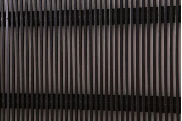 和製アンティーク　倹飩式裏ガラス　市松模様のガラスが目を引くモダンな格子戸(ガラス帯戸、引き戸、ガラス戸)4枚セット